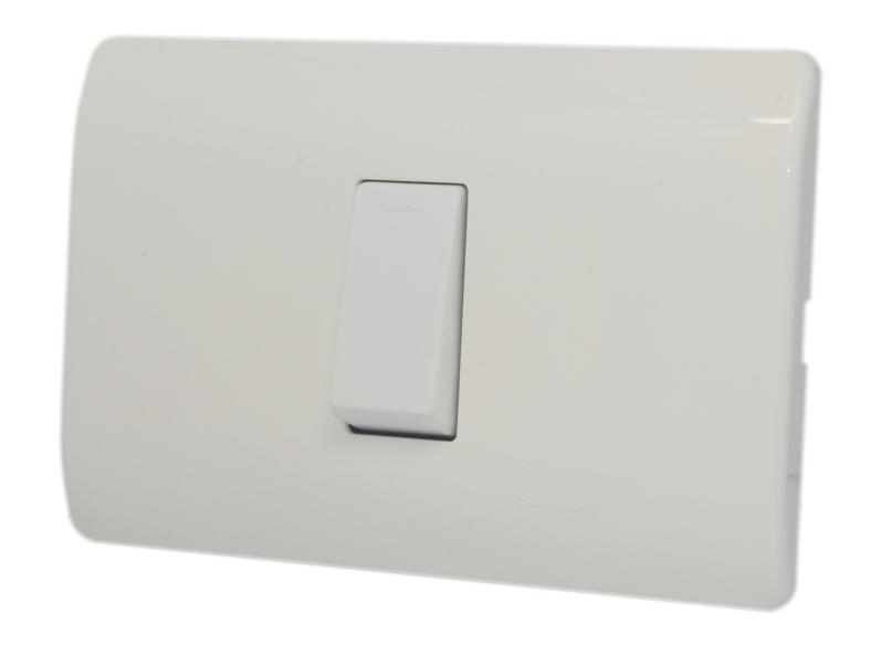 [13767] INTERRUPTOR CONMUT SENCILLO BLANCO CON PLACA 16A-250V GENESIS SCHNEIDER UE*20 MWD130237504