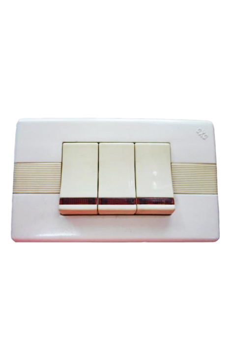 INTERRUPTOR TRIPLE ABITARE MARFIL AVE 913 ANTES 31171 UE(*25)